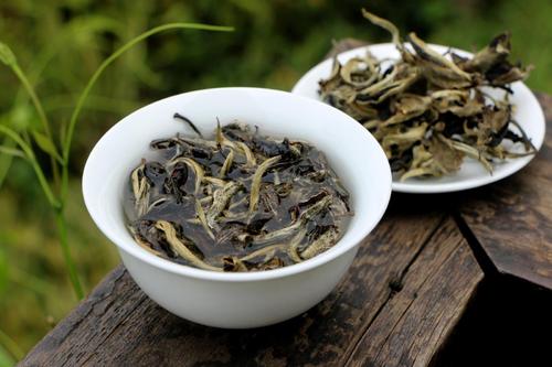 月光白和福鼎白茶究竟哪個好？