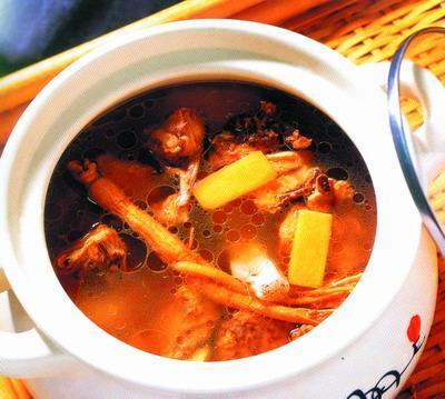 花生眉豆雞腳湯的營養作用和做法