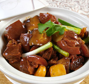 小編推薦,補腎助陽蒜苗燒狗肉