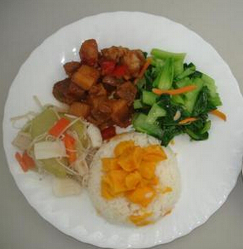 飲食搭配,中小學(xué)生午餐和晚餐的正確搭配