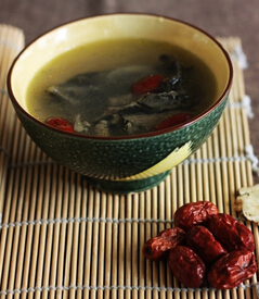 吃什么美容養(yǎng)顏,推薦幾款藥膳美容養(yǎng)顏